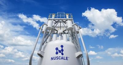 O centrală SMR NuScale cu 12 module este capabilă să genereze, în total, 924 de MW, fiecare modul producând 77 MW.