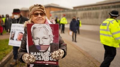 Foto: Protest de susținere pentru Julian Assange / flickr, Alisdare Hickson