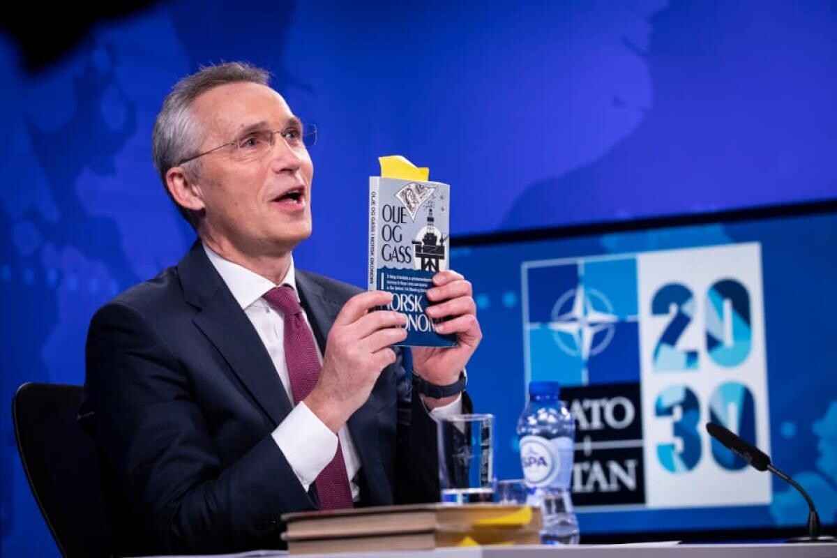 Jens Stoltenberg: Finlanda va deveni marţi cel de al 31-lea membru al NATO
