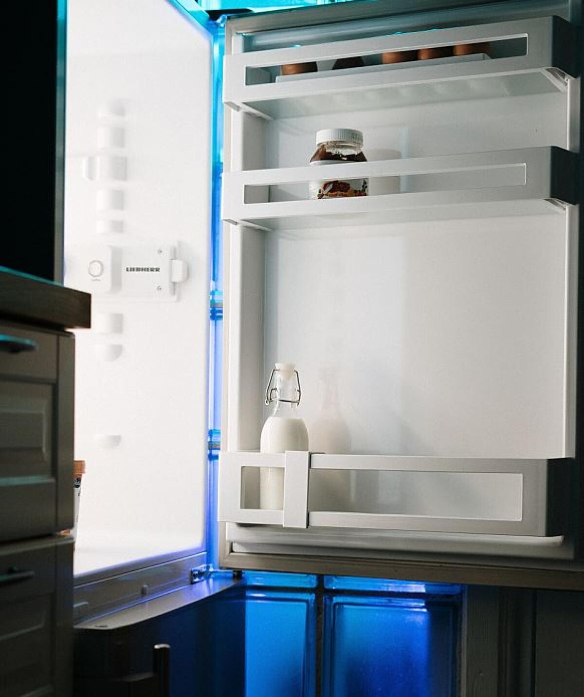 Ce se întâmplă dacă pui un burete în frigider - rezultatul este simplu și genial. Sursa - Pexels