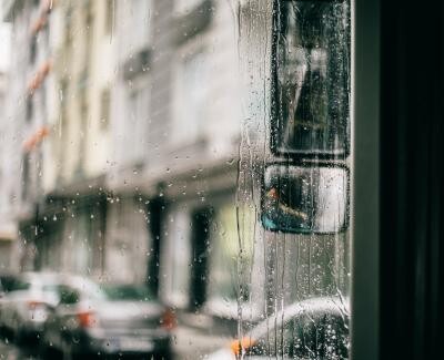 Cod galben de ploi, ninsori şi viscol în zone din 13 judeţe / Photo by Meruyert Gonullu