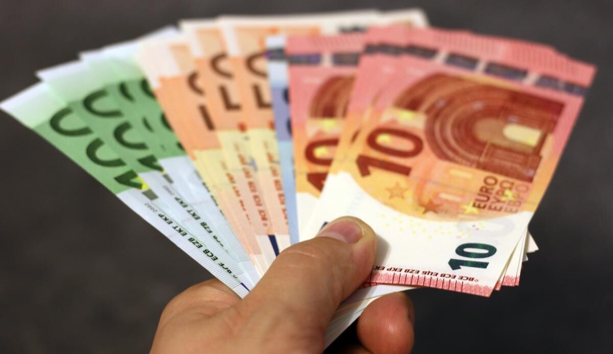 Grecia majorează salariul minim înaintea alegerilor / Photo by Pixabay