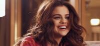 Selena Gomez a devenit prima femeie care a ajuns la 400 de milioane de urmăritori pe Instagram / Facebook