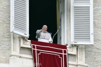 Papa Francisc, spitalizat din cauza unei pneumonii / Foto: Agerpres
