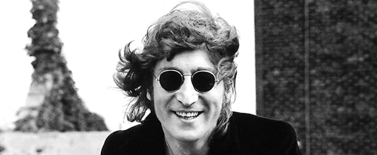 John Lennon la conacul Playboy: O vizită memorabilă